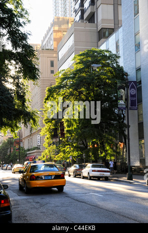 Taxi per il centro di Chicago, Illinois, Stati Uniti d'America Foto Stock