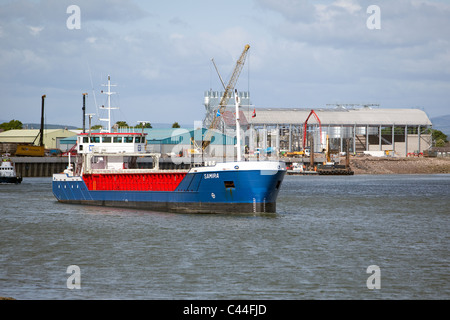 Piccoli carichi alla rinfusa nave a vela da Montrose Harbor fuori del Mare del Nord Foto Stock