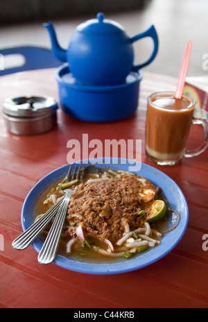 Laksa piatto in corrispondenza della stazione Cafe Foto Stock