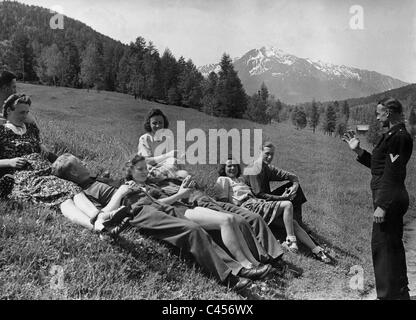 I soldati in furlough, 1943 Foto Stock