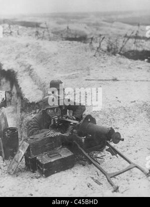 I soldati tedeschi con le maschere antigas, 1916 Foto Stock