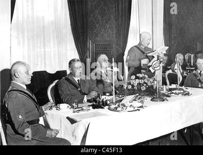 'STAHLHELM' (acciaio casco, lega di Frontline soldati) premere reception, 1932 Foto Stock