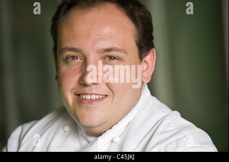 James Sommerin Welsh chef stella Michelin nella foto a Hay Festival 2011 Foto Stock