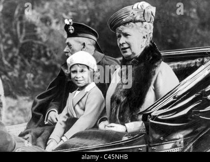 George V., Maria e la Principessa Elisabetta d'Inghilterra Foto Stock