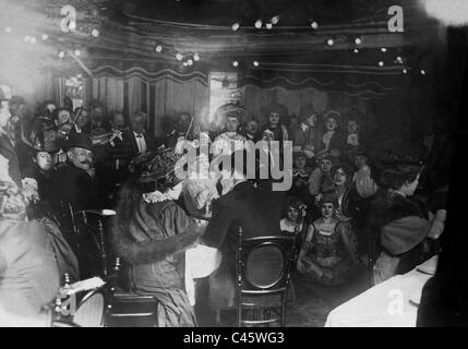 Il cabaret "Le Chat Noir" a Parigi, 1909 Foto Stock