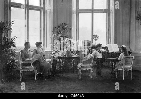 Arciduca Francesco Ferdinando e la sua famiglia, 1910 Foto Stock