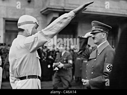 Rudolf Caracciola e Adolf Hitler, 1939 Foto Stock