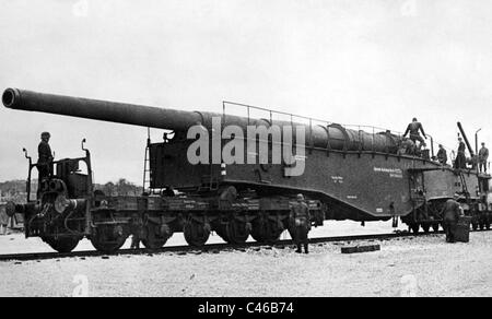 La seconda guerra mondiale, artiglieria tedesca: pistole ferroviarie Foto Stock