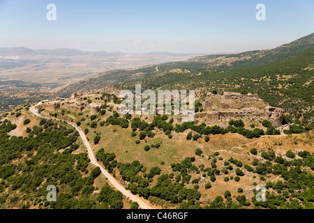 Fotografia aerea delle rovine della fortezza di Nimrod nel nord del Golan Foto Stock