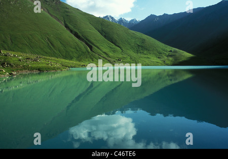 Lago Koltor, Rang del Kirghizistan,e Tien-Shan, Kyrgygzstan Foto Stock