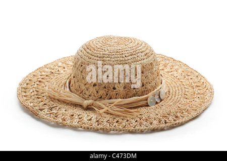 Cappello di paglia isolati su sfondo bianco Foto Stock