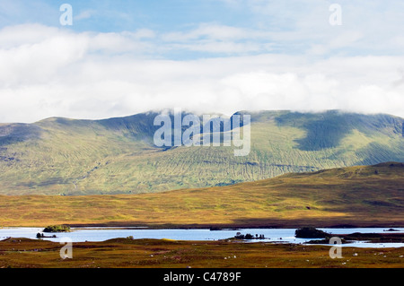 Sud-est sul Loch Ba in Monte Nero zona di South End di Rannoch Moor a sud-est di Glencoe. Highlands, Scozia Foto Stock