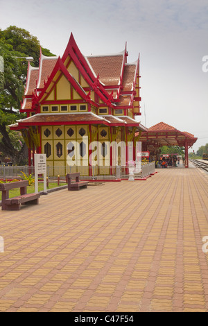 Hua Hin Stazione Ferroviaria della Thailandia Foto Stock