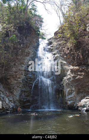 Cascate di Montezuma, Rio Montezuma, Montezuma, Peninsula de Nicoya in Costa Rica. Foto Stock