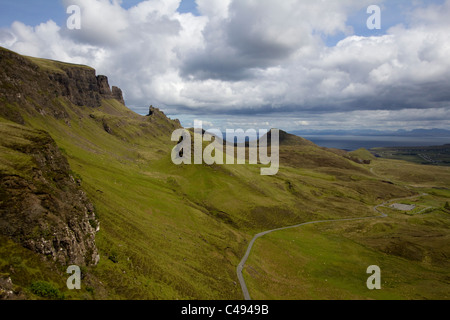 Trotternish quiraing vicino staffin isola di Skye highlands scozzesi Ebridi Interne in Scozia Foto Stock