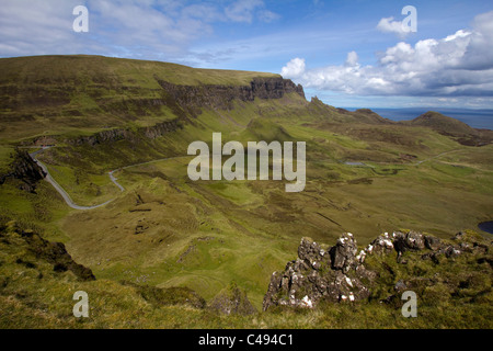 Trotternish quiraing vicino staffin isola di Skye highlands scozzesi Ebridi Interne in Scozia Foto Stock