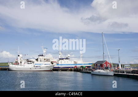 Bergen Surveyor Norwegian ricerche oceanografiche di dragaggio di nave ormeggiata nel porto. Lerwick, isole Shetland, Scotland, Regno Unito Foto Stock