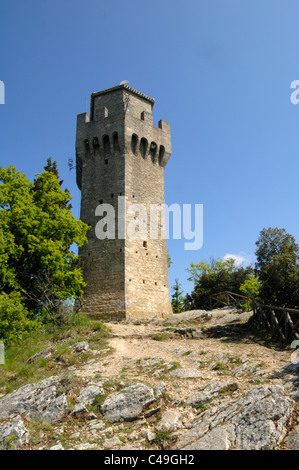 Montale la terza torre di San Marino Foto Stock