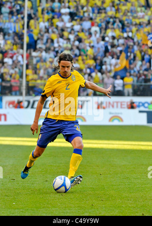 Partita internazionale di calcio Svezia vs Finlandia Mikael Lustig SWE con la palla Foto Stock