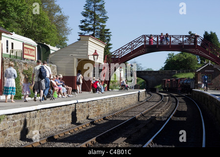 Stazione ferroviaria di Goathland Aidensfield villaggio heartbeat posizione tv North York Moors England Regno unito Gb Foto Stock