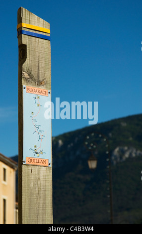 Modo Cathare (Sentier Cathare) segnavia, nelle zone rurali della Francia Foto Stock