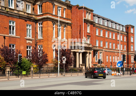 L'ex Salford Royal Hospital, Chapel Street, Salford, Manchester, Inghilterra, Regno Unito. Ora convertiti in appartamenti noto come 'Royal' Foto Stock