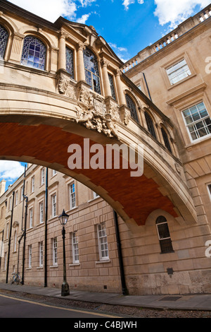 Hertford ponte noto come il Ponte dei Sospiri, Hertford College, Oxford University, Oxfordshire, Inghilterra, Regno Unito, Gran Bretagna Foto Stock