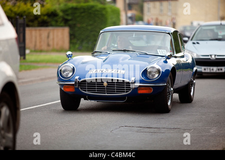 Jaguar V12 E-type coupe a Histon e Cottenham auto da rally. Cambridge Regno Unito Foto Stock