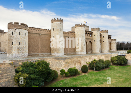 Il Castillo de la Aljafería di Saragozza in Aragona, Spagna Foto Stock