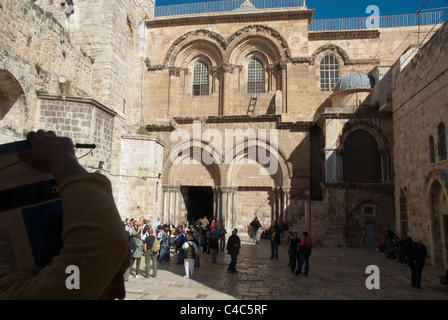 #Gerusalemme a piedi attraverso di esso il posto e il Santo Sepolcro Terra Sancta. Gerusalemme religiosa scene generico e concetti. Foto Stock