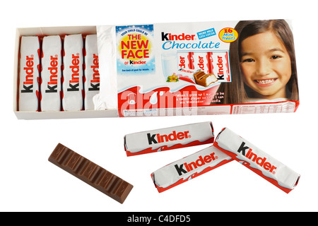 Kinder cioccolato mini bar isolato su sfondo bianco - di renne