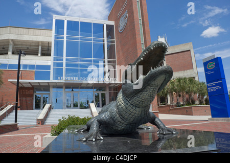 Bull Gator Plaza a Heavener complesso di calcio e Ben Hill Griffin Stadium sul campus della University of Florida Gainesville Foto Stock