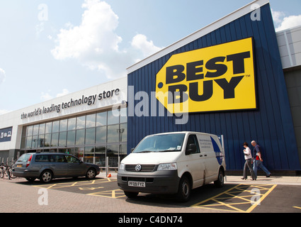 Un negozio Best Buy su un retail park a Nottingham, Inghilterra, Regno Unito Foto Stock