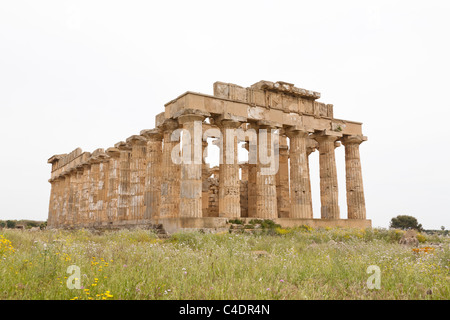 Il Tempio di Hera, noto anche come "il tempio e' a Selinunte, sito archeologico di Selinunte, Sicilia, Italia Foto Stock