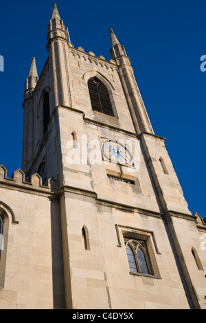 La Chiesa Parrocchiale di San Giovanni Battista, Hight Street, Windsor, Berkshire, Inghilterra, Regno Unito Foto Stock