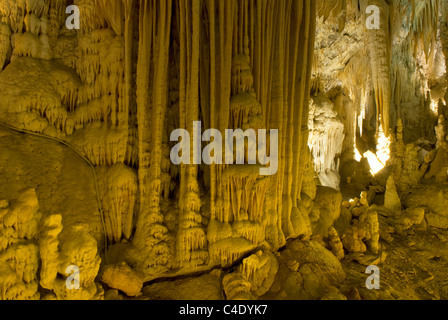 Caverna superiore, Jeita Grotto Jeita, Libano. Foto Stock