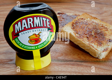 Comprimibili Marmite e toast Foto Stock