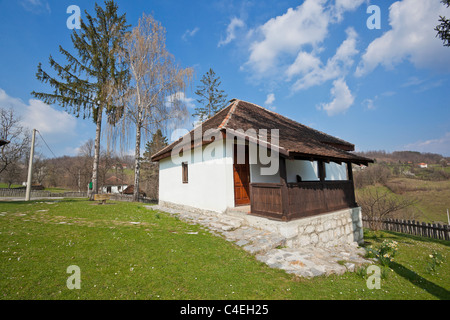 Villaggio Lelic vicino a Valjevo, architettura rurale, Serbia Foto Stock