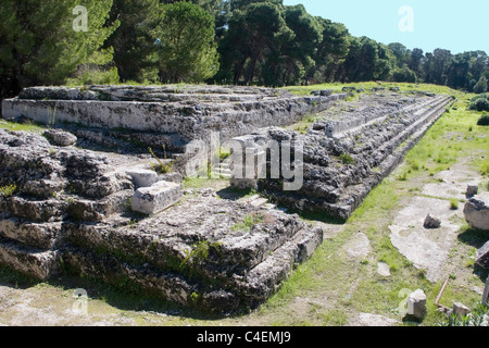 Enormus altare quasi 650 piedi lungo costruito dal tryant Hieron II nel III secolo a.c. per i pubblici sacrifici, presumibilmente in grado t Foto Stock