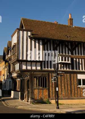 Il Tudor House Bugle Street Southampton Hampshire REGNO UNITO Inghilterra costruita alla fine del XV secolo Foto Stock