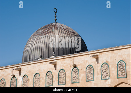 La cupola della Moschea di Al-Aqsa sull'Haram al-Sharif, noto anche come il Monte del Tempio, nella Città Vecchia di Gerusalemme. Foto Stock