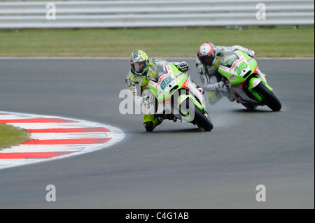 Loris Capirossi e randy de Puniet, Pramac Ducati. moto gp, 2011, bagnato, Foto Stock