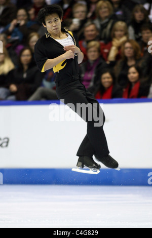 Andrew Lum compete al 2010 BMO Canadian Figure Skating Championships a Londra, Ontario, Canada. Foto Stock