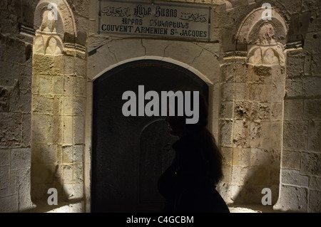 Festival della luce si apre nella città vecchia di Gerusalemme con drammatica luce artistico-ups. Gerusalemme, Israele. 15/06/2011. Foto Stock