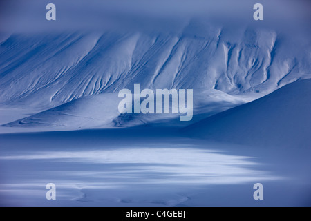 Il Piano Grande in inverno, Monti Sibillini Nationla Park, Umbria, Italia Foto Stock