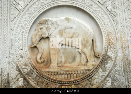 Royal memoriale al re Puttayodfa, Bangkok, Thailandia. Foto Stock