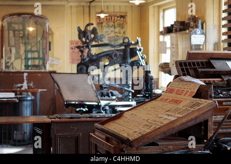 Vecchia tipografia in museo Beamish Durham Inghilterra Foto Stock