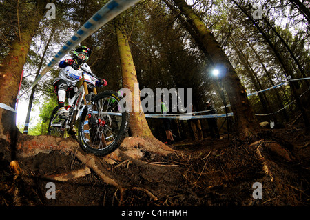 2010 donne's Downhill Campione del Mondo Tracy Moseley gare in discesa UCI Mountain Bike World Cup a Fort William. Foto Stock