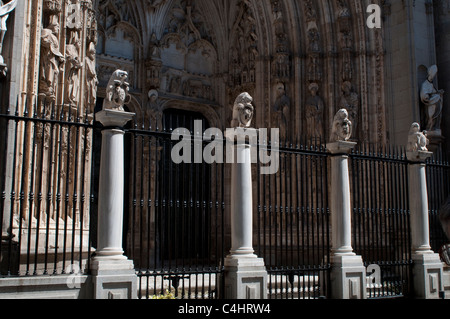 Puerta de Los Leones, Porta dei Leoni, Cattedrale di Toledo, Spagna Foto Stock