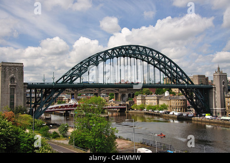 Vista della città sul fiume Dee, Newcastle upon Tyne, Tyne and Wear, England, Regno Unito Foto Stock